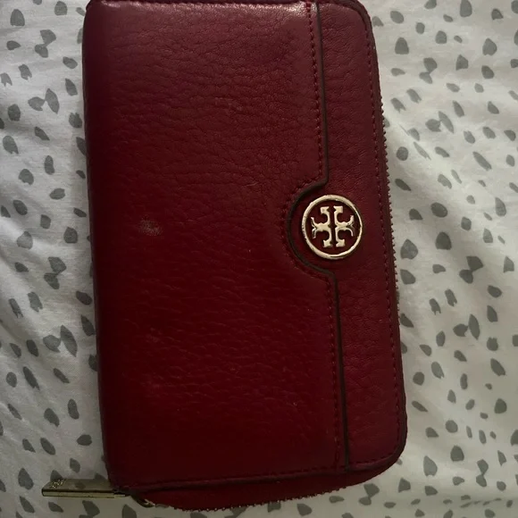 Tory Burch Wallet Used - Picture 4 of 4